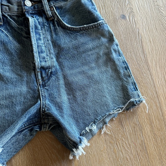 Agolde Riley Shorts - Picture 4 of 10